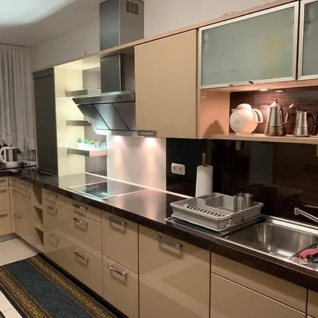 Super Nice 3 Room Apartment With Kitchen And Balcony With A Patio Niederdorla